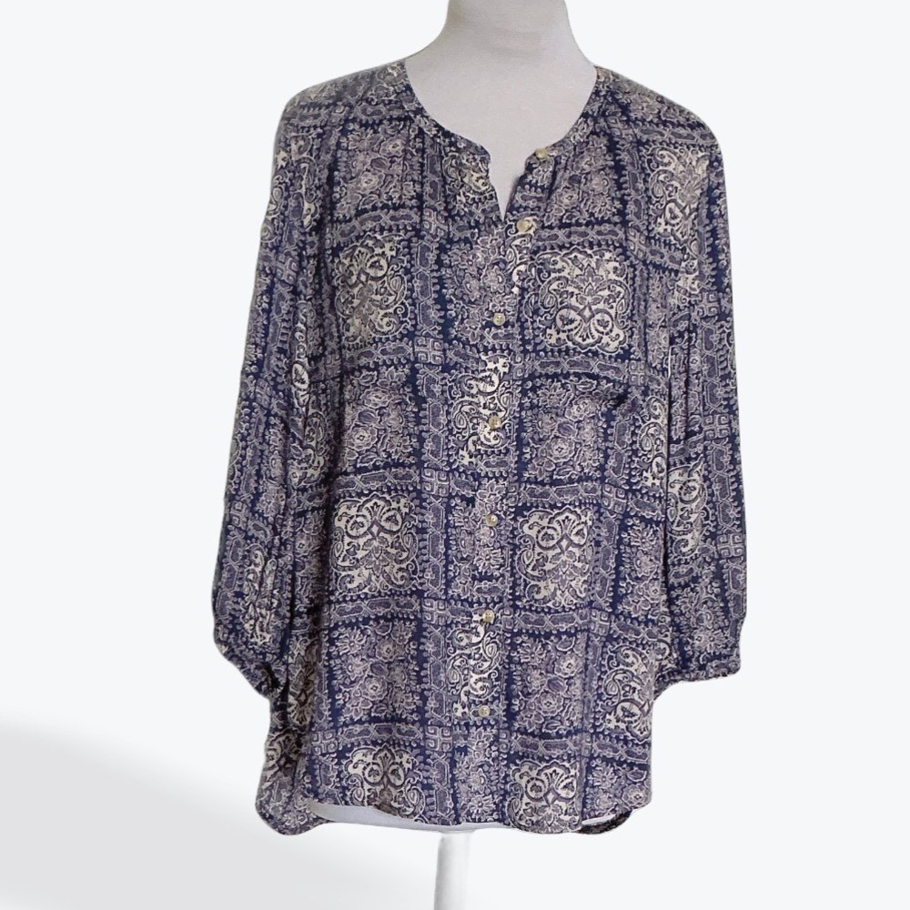 Anthropologie Akemi + Kin Blue Paisley Boho Blouse XS‎ Relaxed Fit Viscose Top